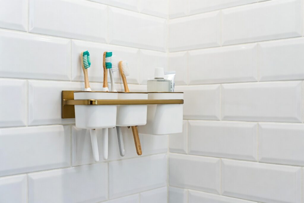  Wall-Mounted Toothbrush Holder or Organizer