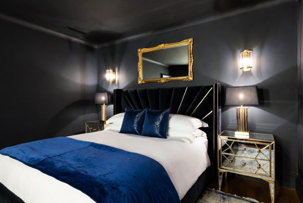 Choose a High‑Contrast Color Palette (Black, White, and One Jewel Tone)