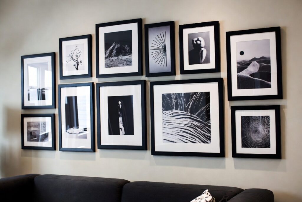 The Monochromatic Black and White Wall